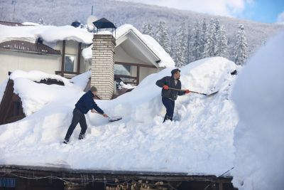 Roof Snow Removal
